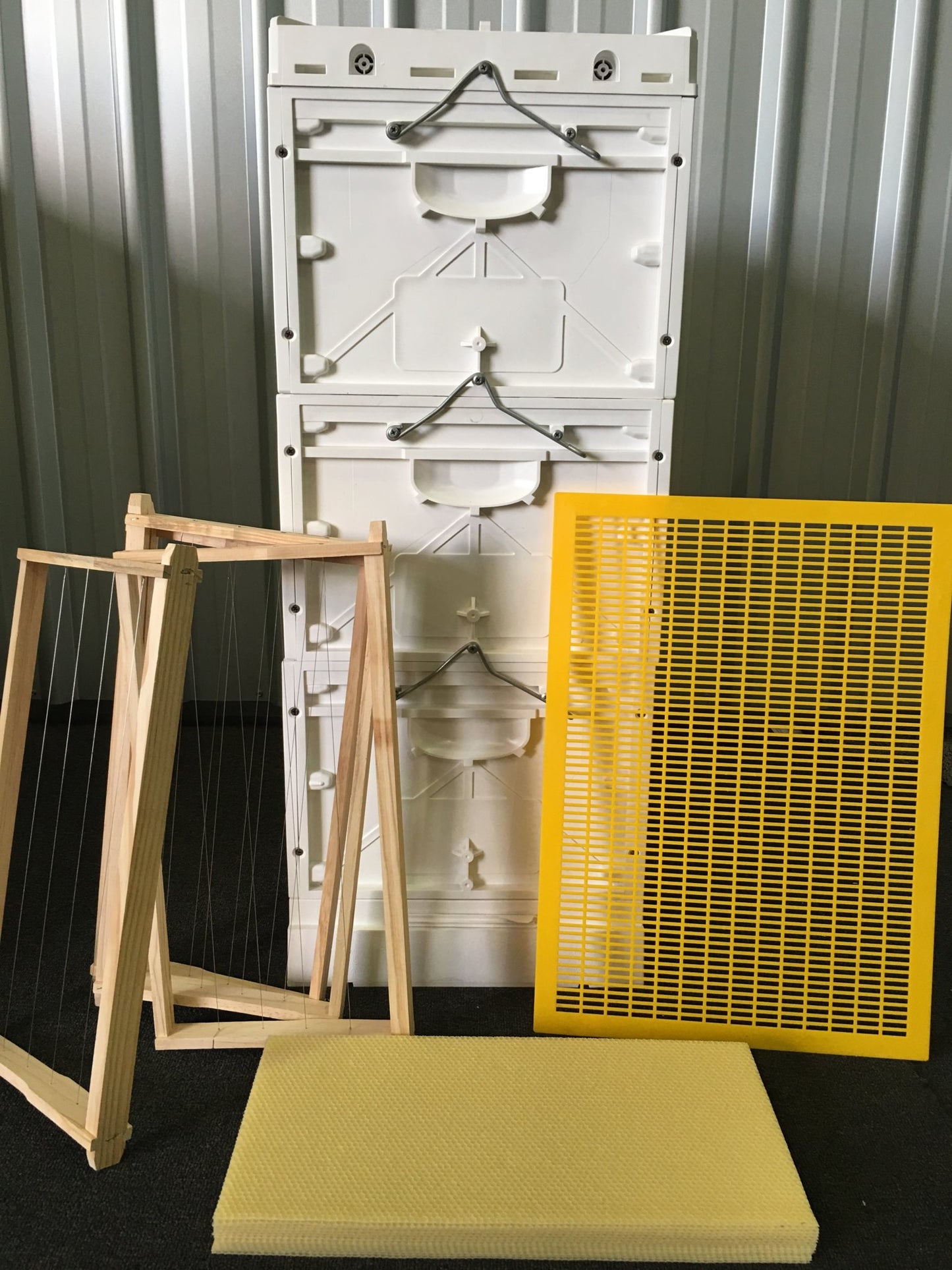 Nuplas Triple Hive Kit