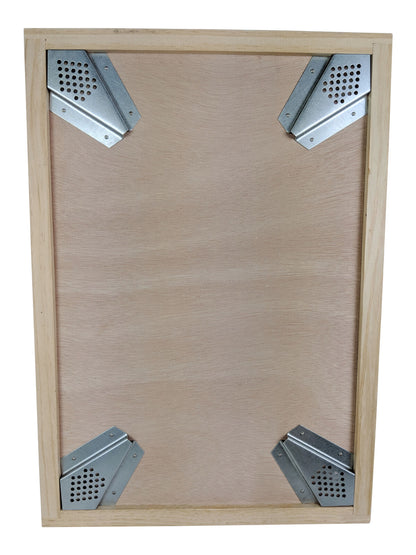 Clearer Board with Metal Bee Escapes