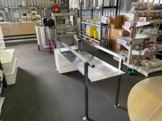 Uncapping Machine Automatic